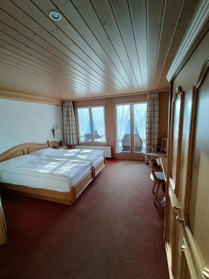 Hotel Adler Sigriswil Buitenkant foto